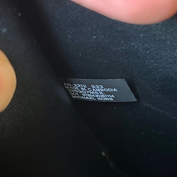 🌼Michael Kors Purse - Picture 11 of 13